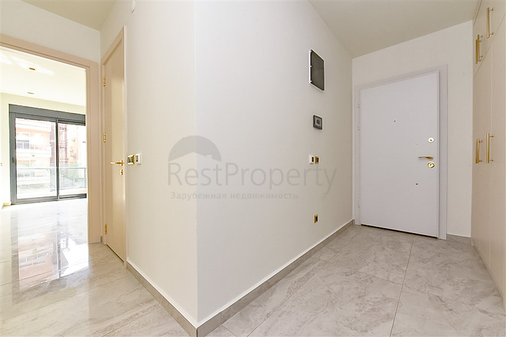 2+1 Wohnung in einem Premium-Komplex im Zentrum von Alanya 