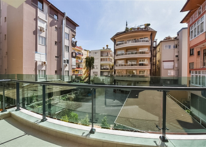 2+1 Wohnung in einem Premium-Komplex im Zentrum von Alanya 