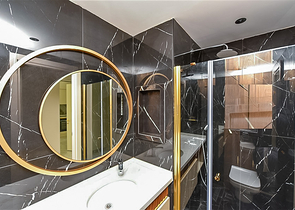 2+1 Wohnung in einem Premium-Komplex im Zentrum von Alanya 