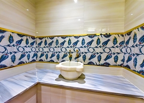 Villa mit Blick auf das Mittelmeer und die Festung von Alanya