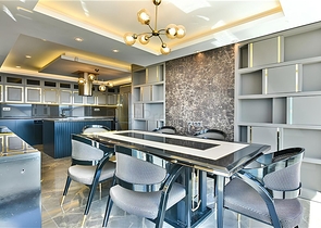 Villa mit Blick auf das Mittelmeer und die Festung von Alanya