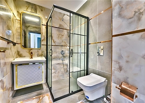 Villa mit Blick auf das Mittelmeer und die Festung von Alanya