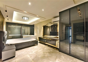 Villa mit Blick auf das Mittelmeer und die Festung von Alanya