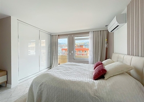 3+1 Penthouse mit Meer- und Bergblick