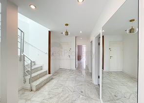 3+1 Penthouse mit Meer- und Bergblick