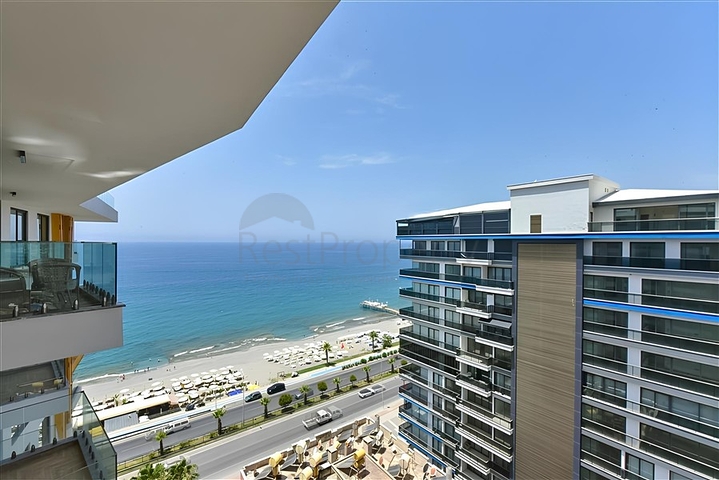 1+1 Wohnung an der ersten Küste