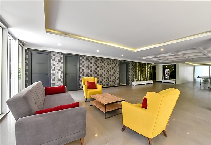 Wohnung 2+1 mit separater Küche 50 Meter vom Meer entfernt im Zentrum von Alanya