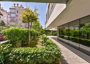 Wohnung 2+1 mit separater Küche 50 Meter vom Meer entfernt im Zentrum von Alanya