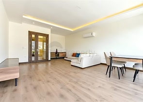 Wohnung 2+1 mit separater Küche 50 Meter vom Meer entfernt im Zentrum von Alanya