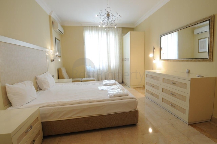 Wohnung in einem Haus mit Hotelinfrastruktur in Kargicak