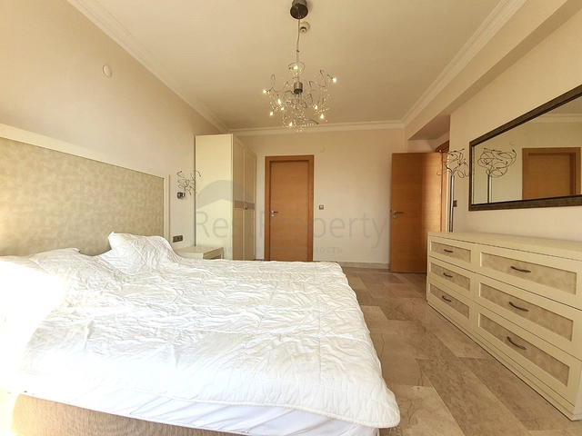 Wohnung in einem Haus mit Hotelinfrastruktur in Kargicak