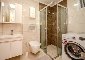 Zweizimmerwohnung in einem neuen Komplex im Zentrum von Alanya