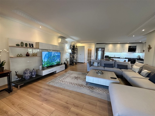 Villa im Zentrum von Alanya mit Meerblick