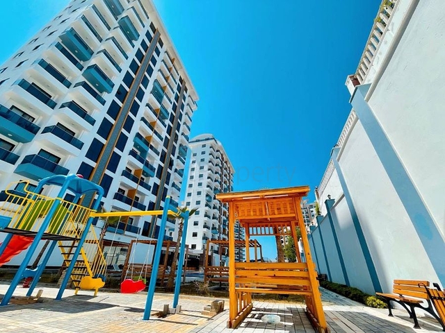 1+1 Wohnung in einem neuen Komplex im Stadtteil Mahmutlar