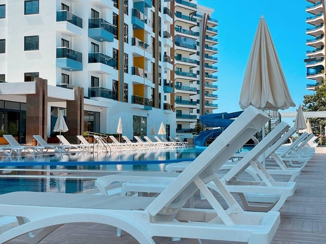 1+1 Wohnung in einem neuen Komplex im Stadtteil Mahmutlar