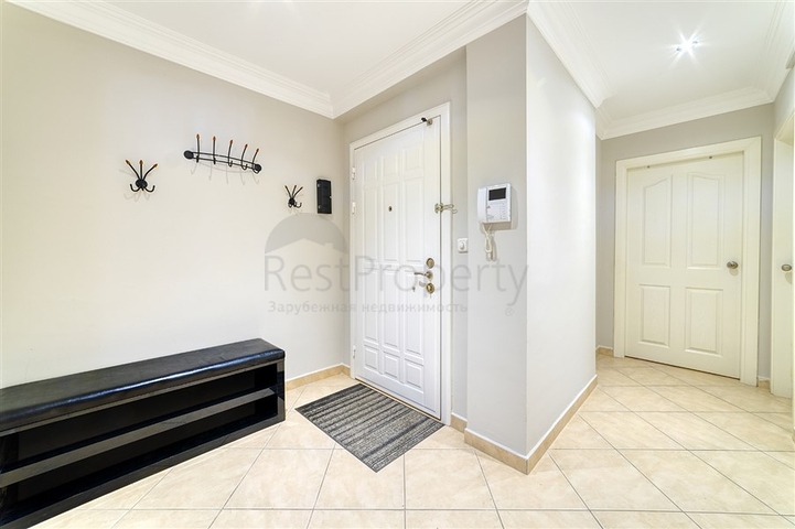 Geräumige 2+1-Wohnung in Mahmutlar