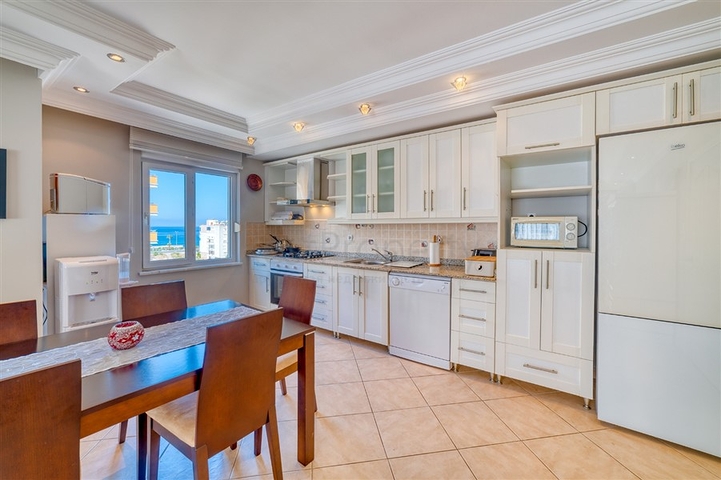 Geräumige 2+1-Wohnung in Mahmutlar