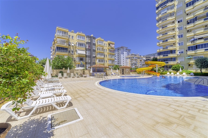 Geräumige 2+1-Wohnung in Mahmutlar