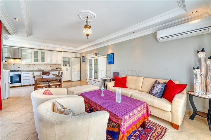 Geräumige 2+1-Wohnung in Mahmutlar