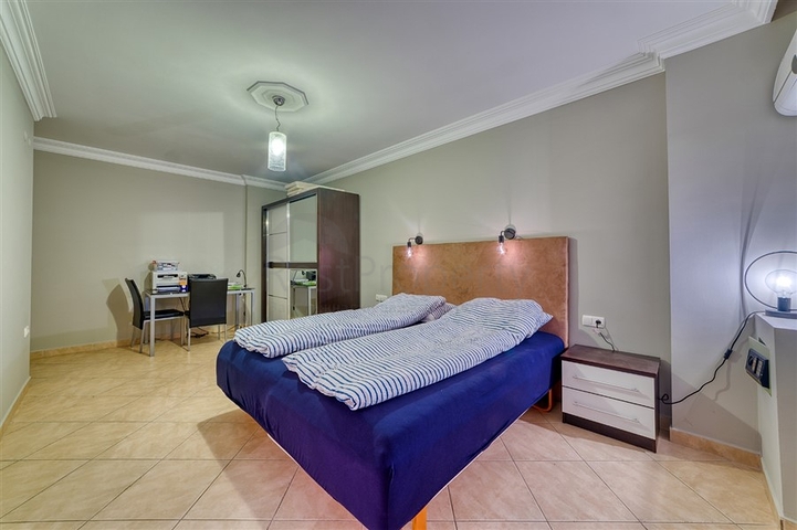 Geräumige 2+1-Wohnung in Mahmutlar