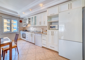 Geräumige 2+1-Wohnung in Mahmutlar