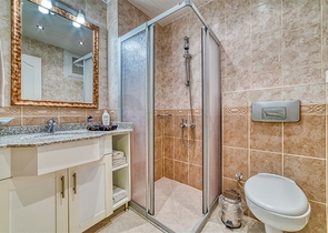 Geräumige 2+1-Wohnung in Mahmutlar