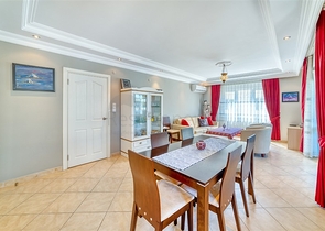 Geräumige 2+1-Wohnung in Mahmutlar