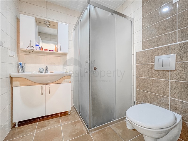 1+1 Wohnung im Stadtteil Mahmutlar, 250 m vom Meer entfernt