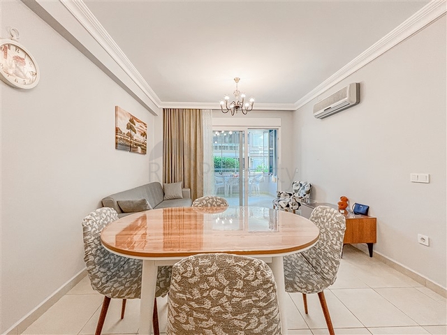 1+1 Wohnung im Stadtteil Mahmutlar, 250 m vom Meer entfernt