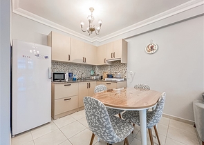 1+1 Wohnung im Stadtteil Mahmutlar, 250 m vom Meer entfernt