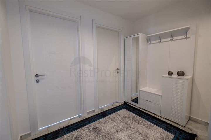 Möblierte 2+1-Wohnung in einem neuen Komplex im Stadtteil Kargicak