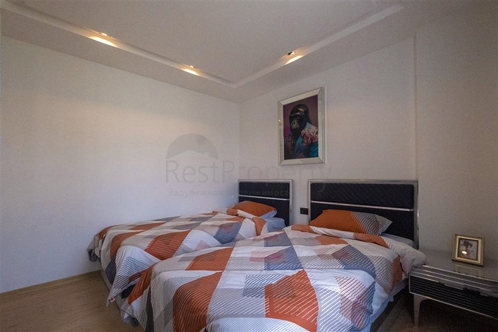 Möblierte 2+1-Wohnung in einem neuen Komplex im Stadtteil Kargicak