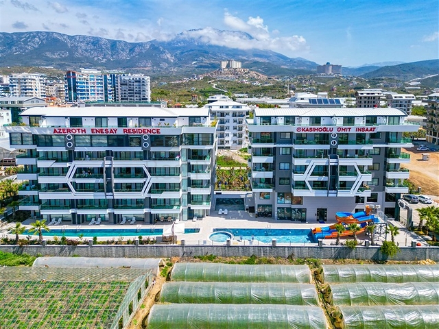Möblierte 2+1-Wohnung in einem neuen Komplex im Stadtteil Kargicak