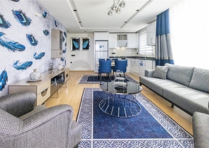 Möblierte 2+1-Wohnung in einem neuen Komplex im Stadtteil Kargicak