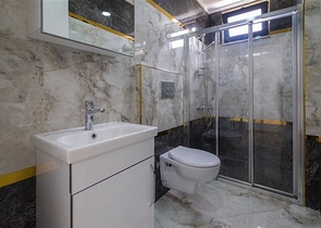 Möblierte 2+1-Wohnung in einem neuen Komplex im Stadtteil Kargicak