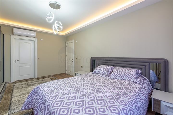 Wohnung 2+1 50 m vom Meer entfernt im Stadtteil Kargicak