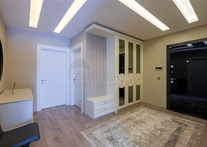 Wohnung 2+1 50 m vom Meer entfernt im Stadtteil Kargicak