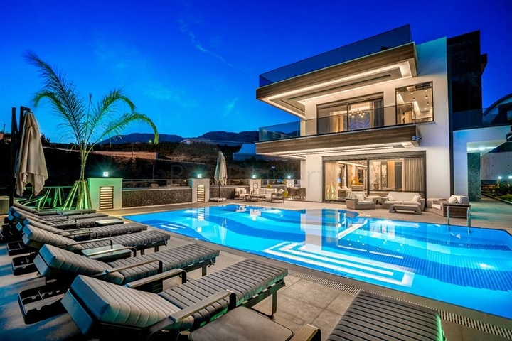 Luxusvilla in Kargicak