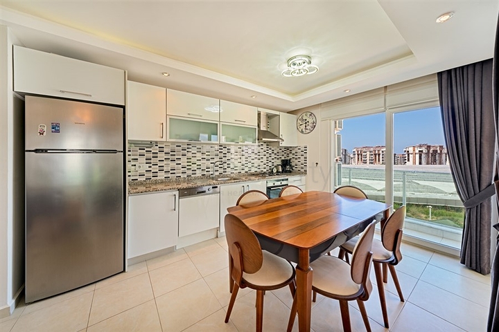 2+1 Wohnung in einem Komplex mit Hotelinfrastruktur im Bezirk Avsallar