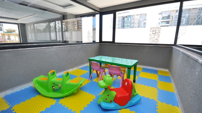 Wohnung 3+1 zu Fuß vom Mittelmeer entfernt