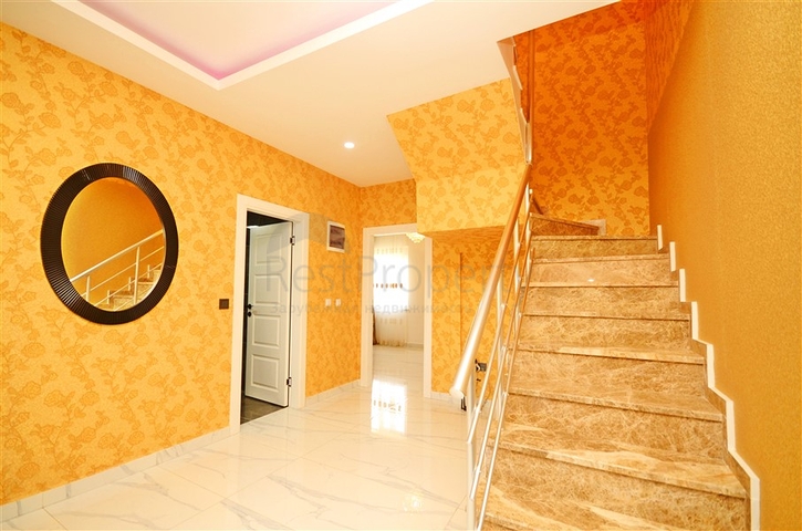 Wohnung 3+1 zu Fuß vom Mittelmeer entfernt