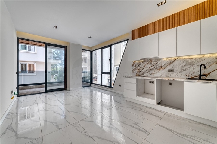 Wohnungen 50 m vom Meer entfernt in der Nähe von Kleopatra Beach