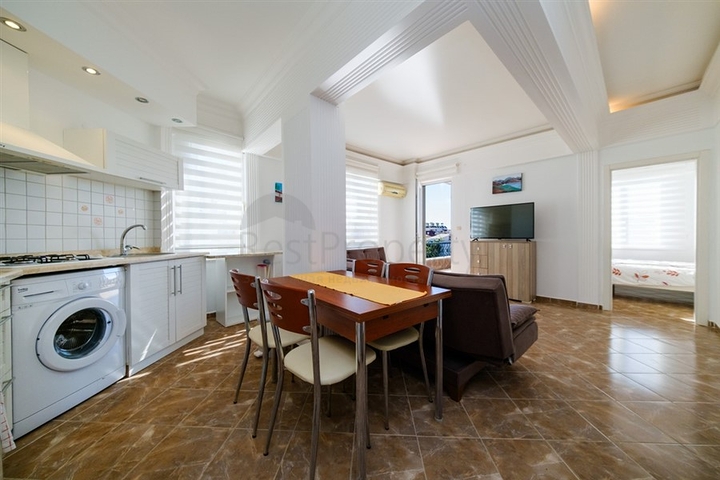 1+1 möblierte Wohnung im Zentrum von Alanya