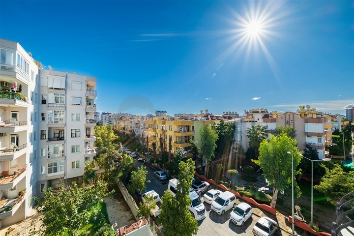 1+1 möblierte Wohnung im Zentrum von Alanya