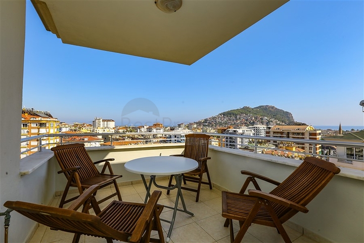 Geräumige 2+1-Wohnung 500 m vom Kleopatra-Strand entfernt 