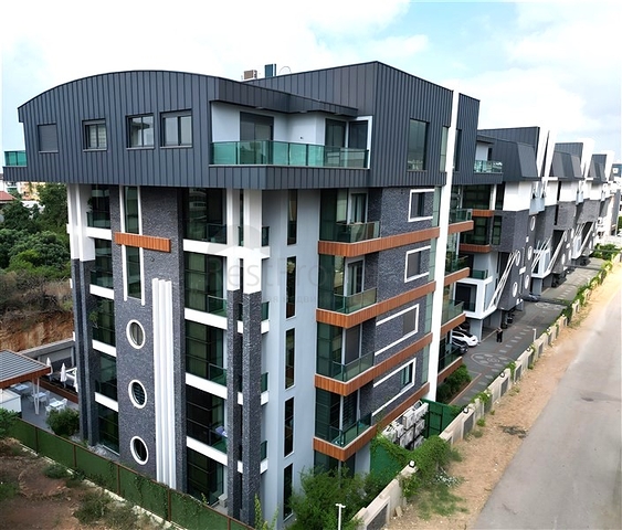 Wohnung 2+1 in einem Luxus-LCD im Stadtteil Oba