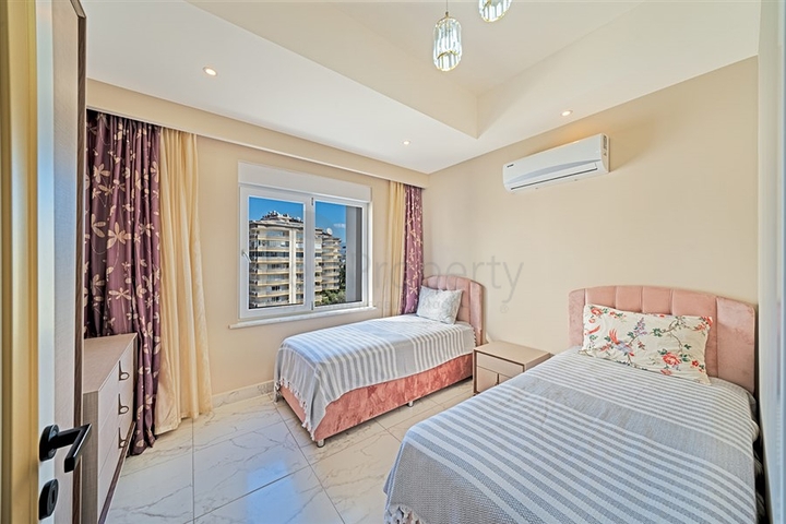 Dreizimmerwohnung im neuen Avsallar-Komplex