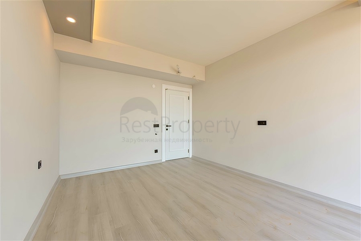 Penthouse mit drei Schlafzimmern in einem neuen Komplex mit Meerblick