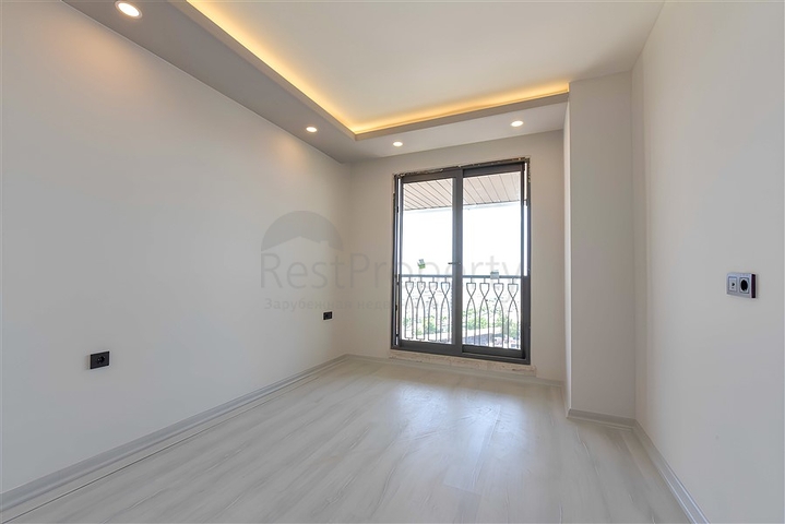 Penthouse mit drei Schlafzimmern in einem neuen Komplex mit Meerblick