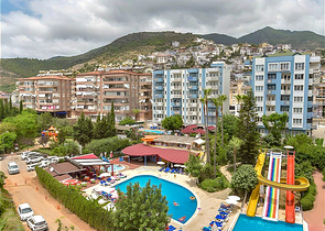 Voll ausgestattete 1+1-Wohnung in der Nähe von Kleopatra Beach